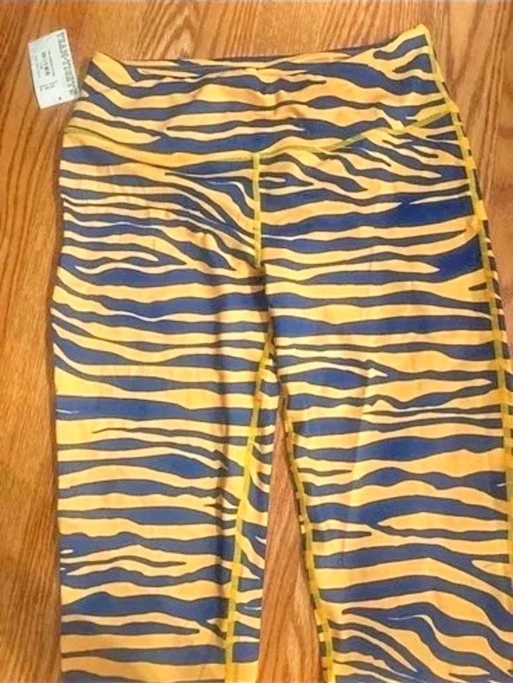 Team Tights Animal Print Leggings in Yellow & Blue Size Medium (8)